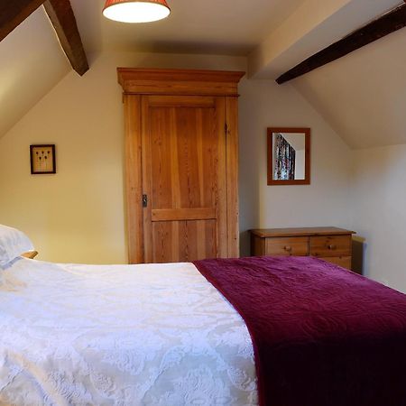 The Cot Villa Chalford Eksteriør bilde